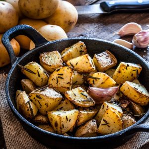 Cartofi rumeniți la cuptor - 2 kg