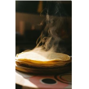 Clatite cu dulceata de capsuni