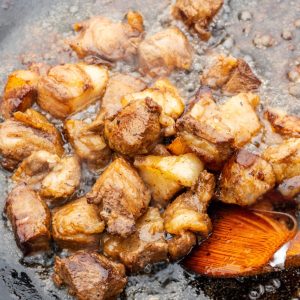 Pomana porcului cu mamaliguță și mujdei - 2,4 kg